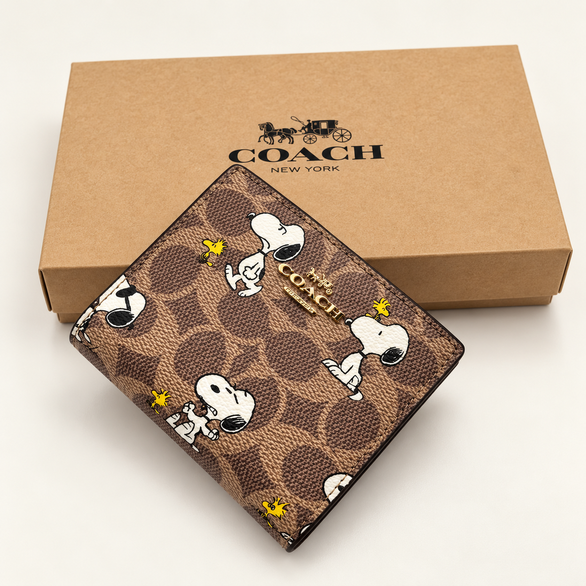 Coach x Peanuts Snoopy Snap Wallet in Signature Canvas – CBN32